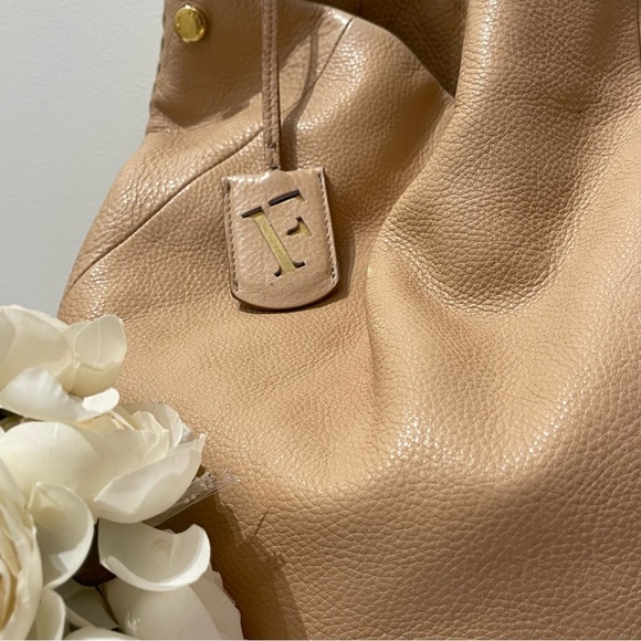 Furla - Large Leather Hobo Bag - Picture 4 of 8